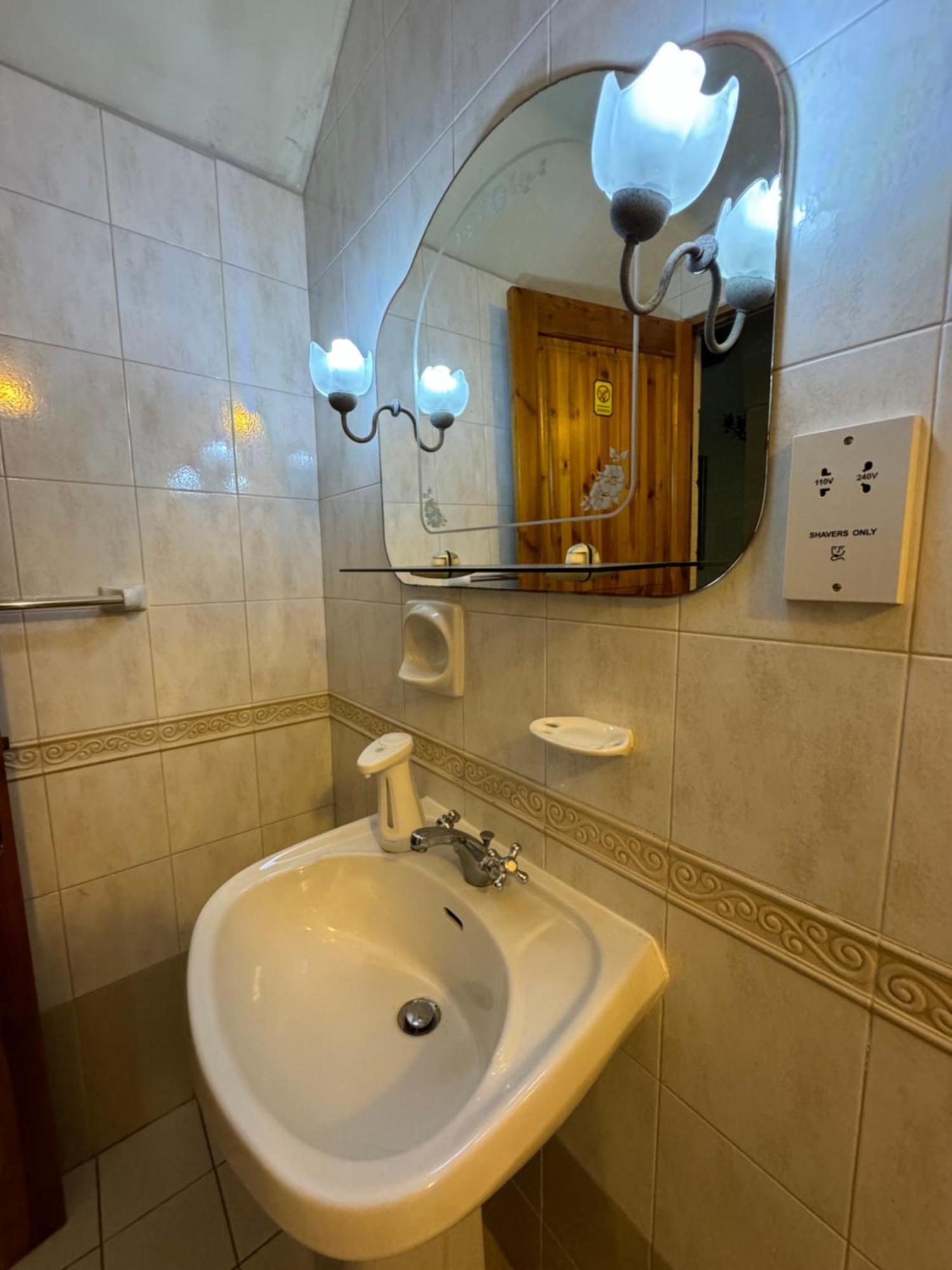 Hotel Tal-Bir Farmhouse Nadur Esterno foto