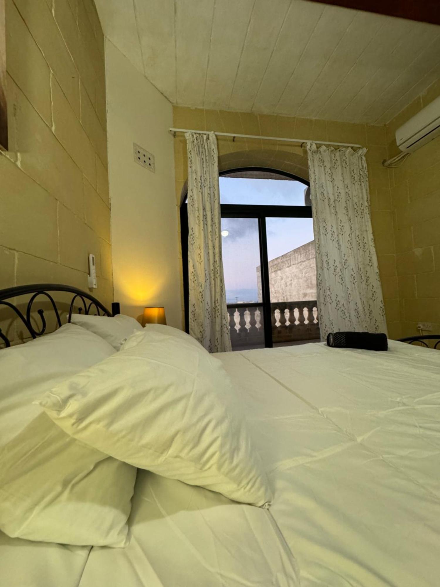 Hotel Tal-Bir Farmhouse Nadur Esterno foto