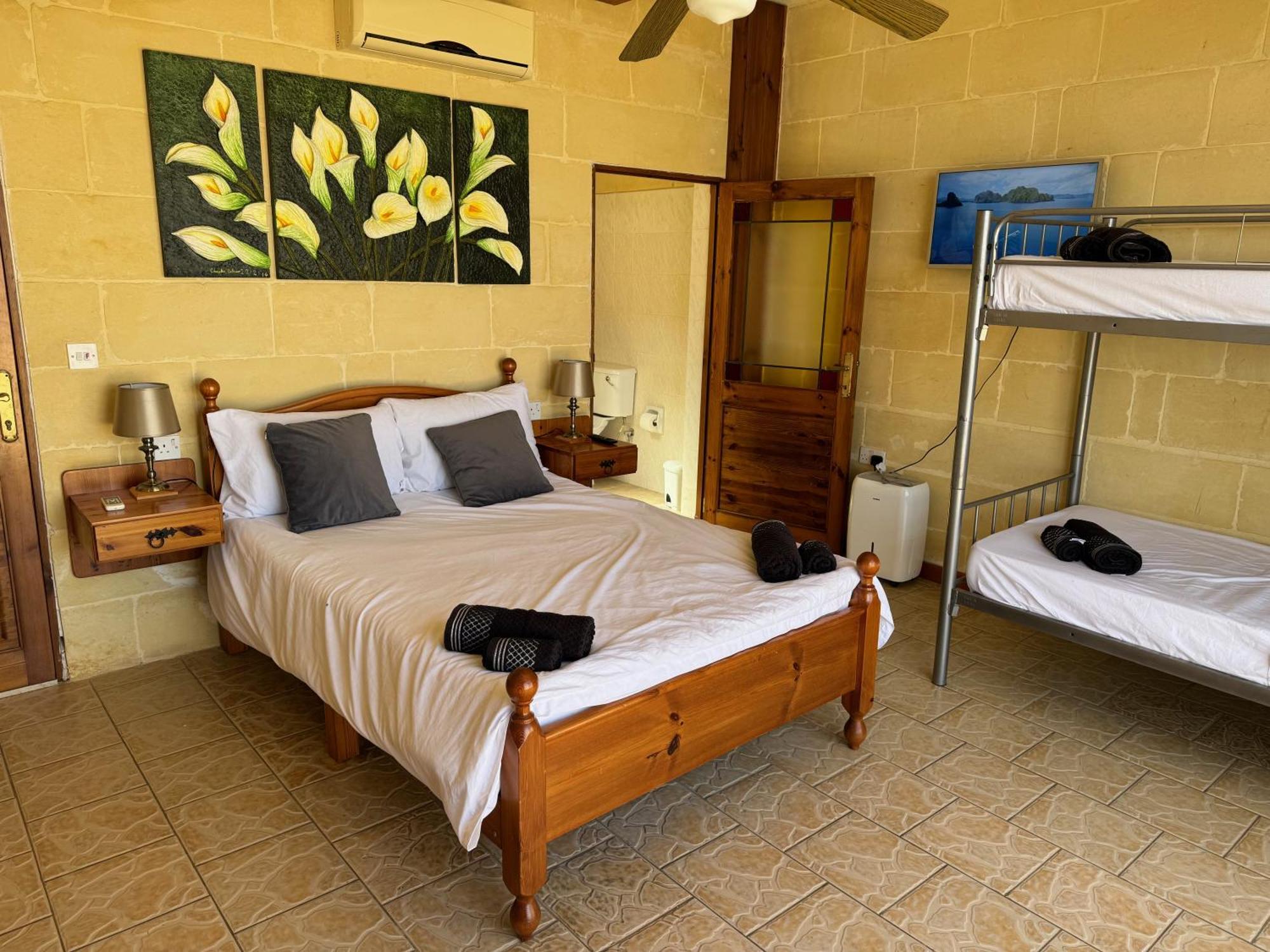 Hotel Tal-Bir Farmhouse Nadur Esterno foto